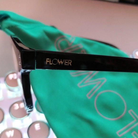 FLOWER by Drew Blue Light Computer Glasses - Picture 10 of 12